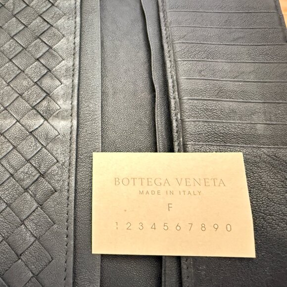 $1295 Authentic BOTTEGA VENETA Made in ITALY Black-Blue Leather Long Wallet - Picture 9 of 12